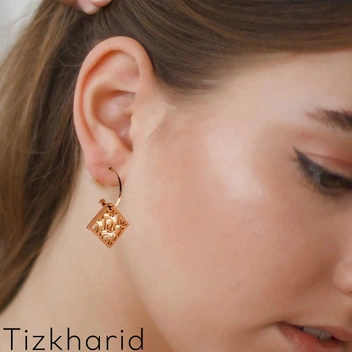 تصویر گوشواره استیل مارک دیور Dior ا Dior earring mark steel Dior earring mark steel